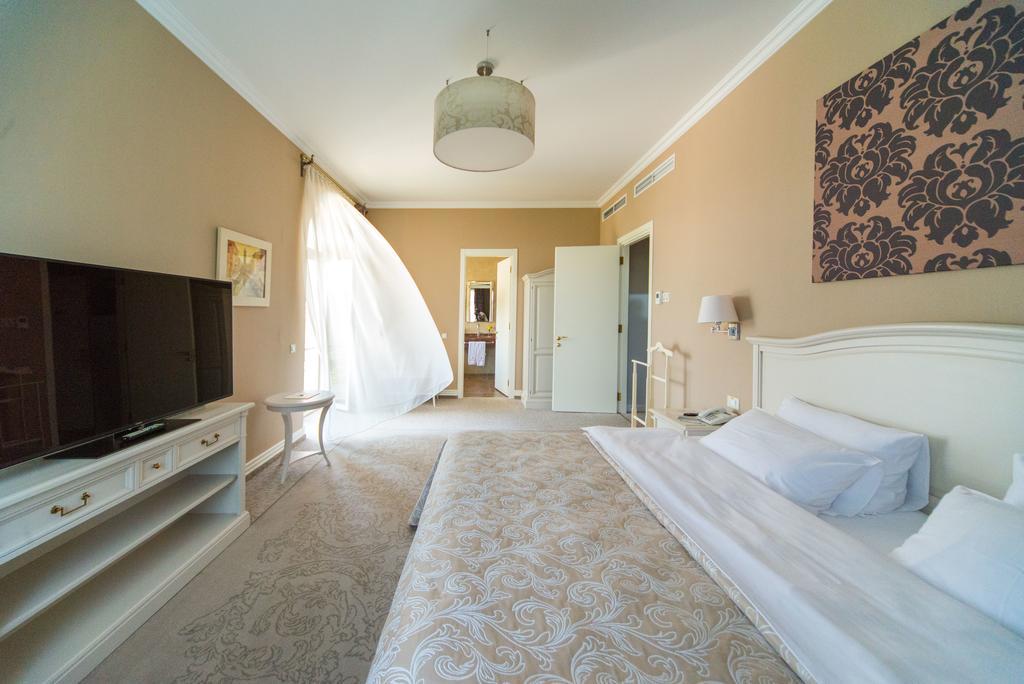 Palace Del Mar Odessa Værelse billede
